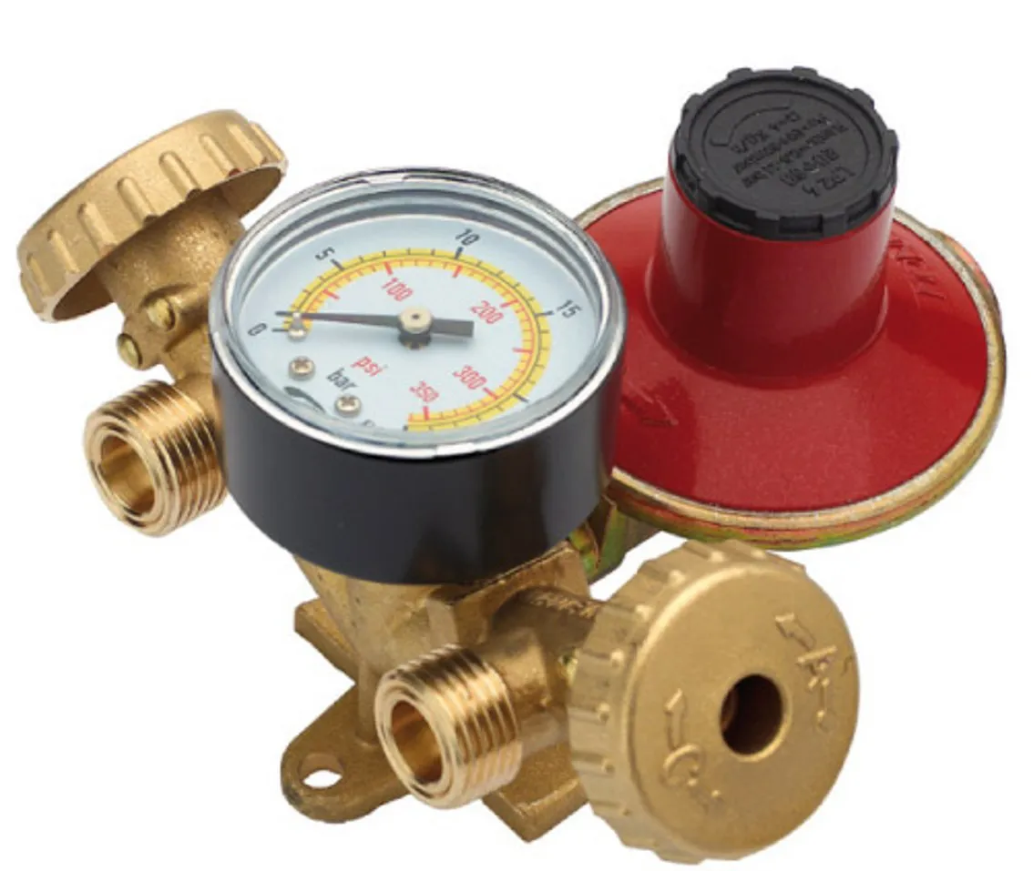 MINI CENTRALINA BOMBOLE GPL CON REGOLATORE 4KG   MANOMETRO SENZA FLESSIBILI